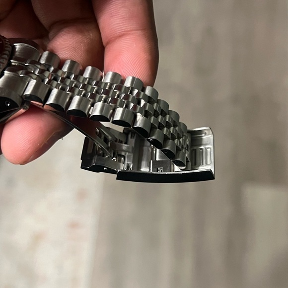 Seiko Mil Sub Mod - Burgundy Bezel - Picture 3 of 5